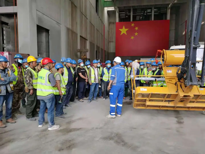 表扬信+锦旗！这是B体育官方网站_B体育（中国）股份有限公司
的责任与温度-2.jpg