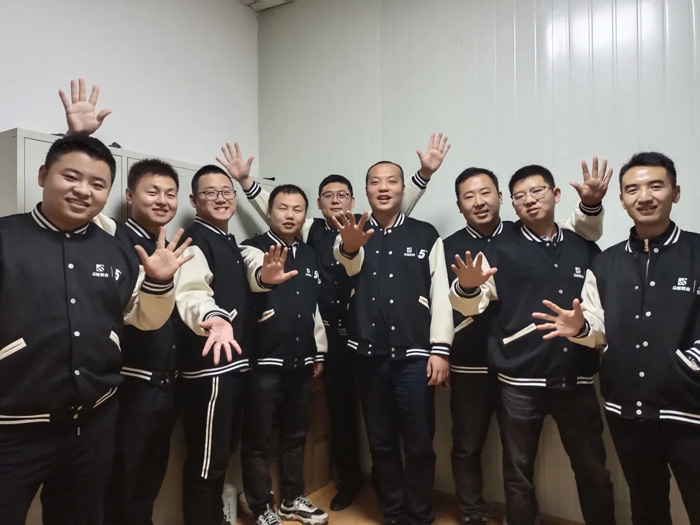 B体育官方网站_B体育（中国）股份有限公司
的5周岁，我们这么过！-9.jpg
